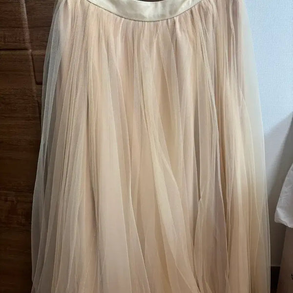 [BUNJANG] Fayewoo Ballerinas Skirt Butter / 페이우 발레리나스커트 버터색상