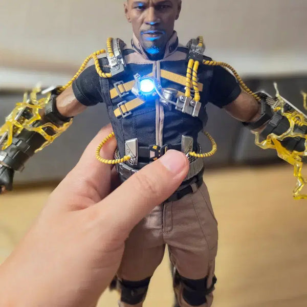 [BUNJANG] Hot Toys Electro Collectible Figure / 핫토이 일렉트로