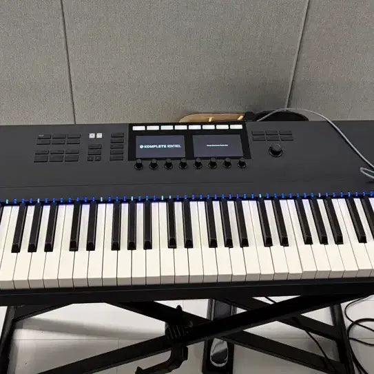 [BUNJANG] Native Instruments KOMPLETE KONTROL S88 MK2 Master Keyboard (For Repair) / KOMPLETE KONTROL S88 MK2 마스터 건반 고장
