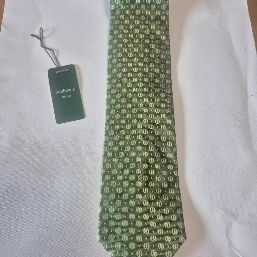 [BUNJANG] Andrew's MILANO Tie Green Tone All-Over Pattern / Andrew's MILANO 넥타이 녹색 톤 올오버 패턴