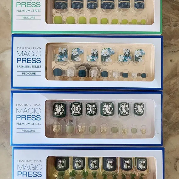 [BUNJANG] Dashing Diva Magic Press Pedicure 4-Set / 대싱디바 매직프레스 페디큐어 4종 세트