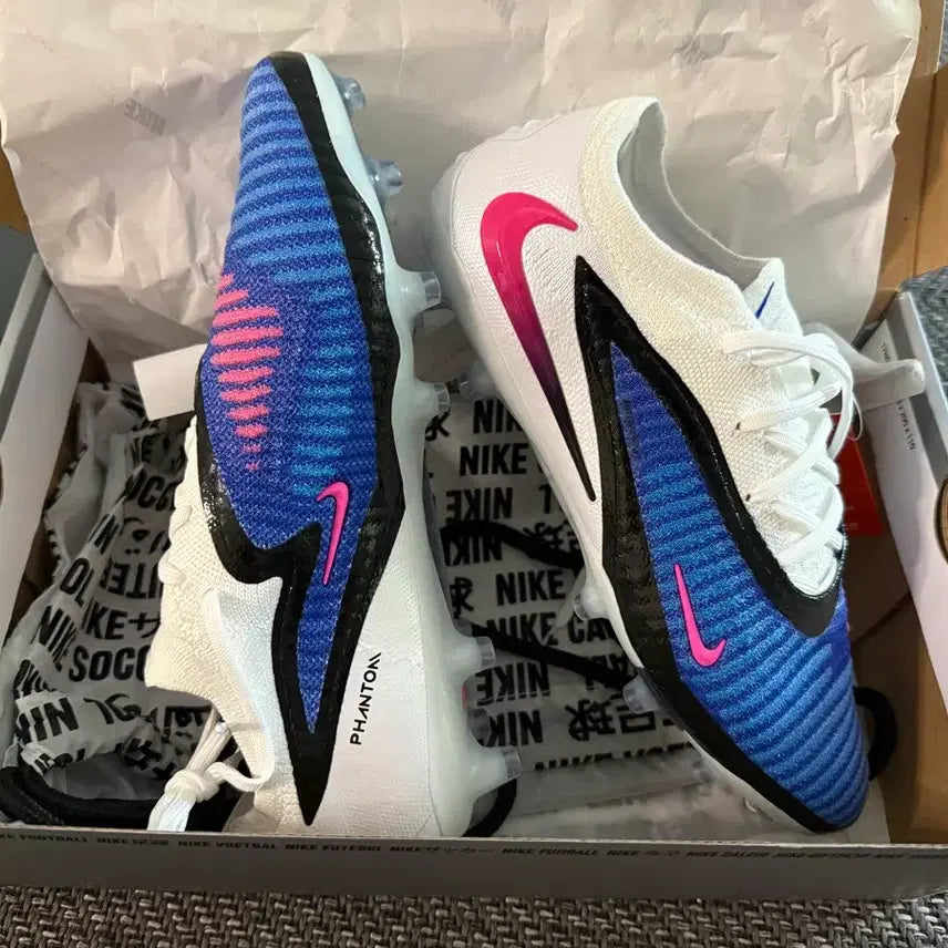 [BUNJANG] Nike Phantom 6 Low Elite FG Soccer Cleats - 255mm - New / 나이키 팬텀 6 로우 엘리트 축구화 255사이즈 새상품