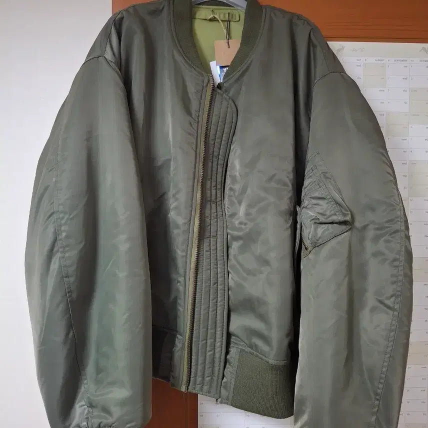 [BUNJANG] Timeless Sportswear MA-1 Flight Jacket / [1] 타임리스스포츠웨어 MA1