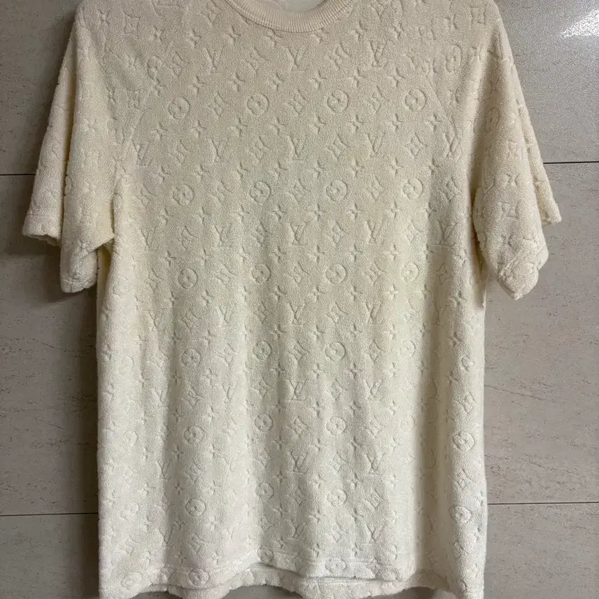 [BUNJANG] Louis Vuitton Terry Monogram Short-Sleeve T-Shirt Cream M / [M] 백화점판 루이비통 테리 모노그램 반팔 크림
