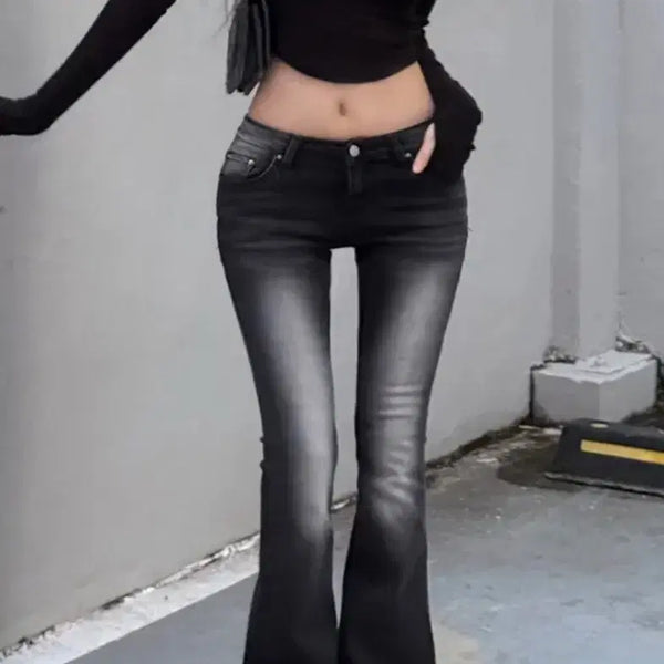 [BUNJANG] Lookcatme Deep-up Pelvic Pad Bootcut Jeans (Black Washed) / 룩캣미 딥업 골반패드 반하이 로우라이즈 부츠컷 데님 흑청