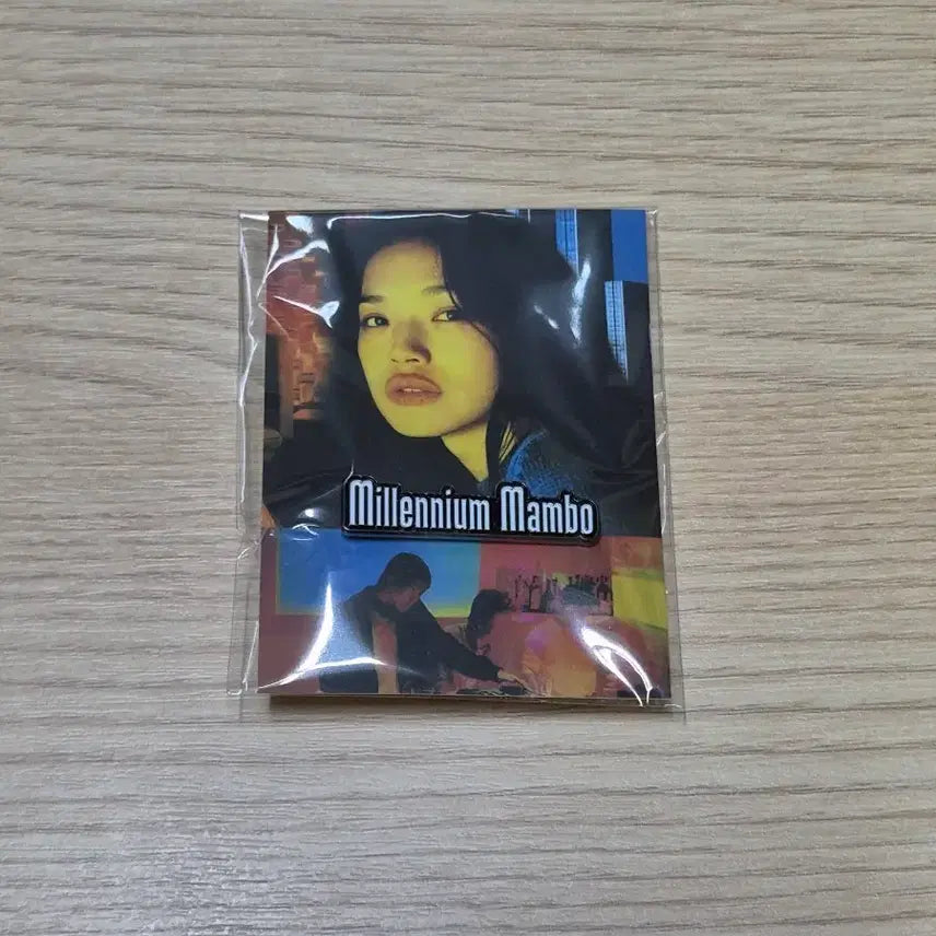 [BUNJANG] Millennium Mambo Pin Badge / 밀레니엄 맘보 핀뱃지