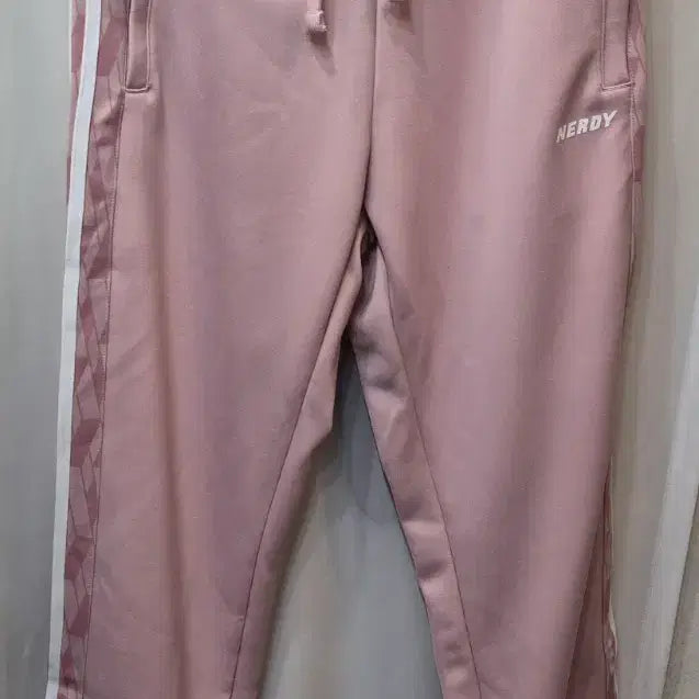 [BUNJANG] NERDY Pink Training Pants / NERDY 트레이닝 팬츠 핑크