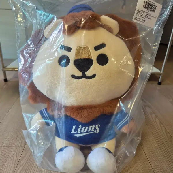 [BUNJANG] Samsung Lions Lapaki Sitting Plush Home Run Doll / 삼성라이온즈 라팍이 시팅 인형 홈런인형