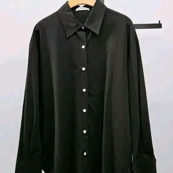 [BUNJANG] Black Shirt / 새제품 블랙셔츠