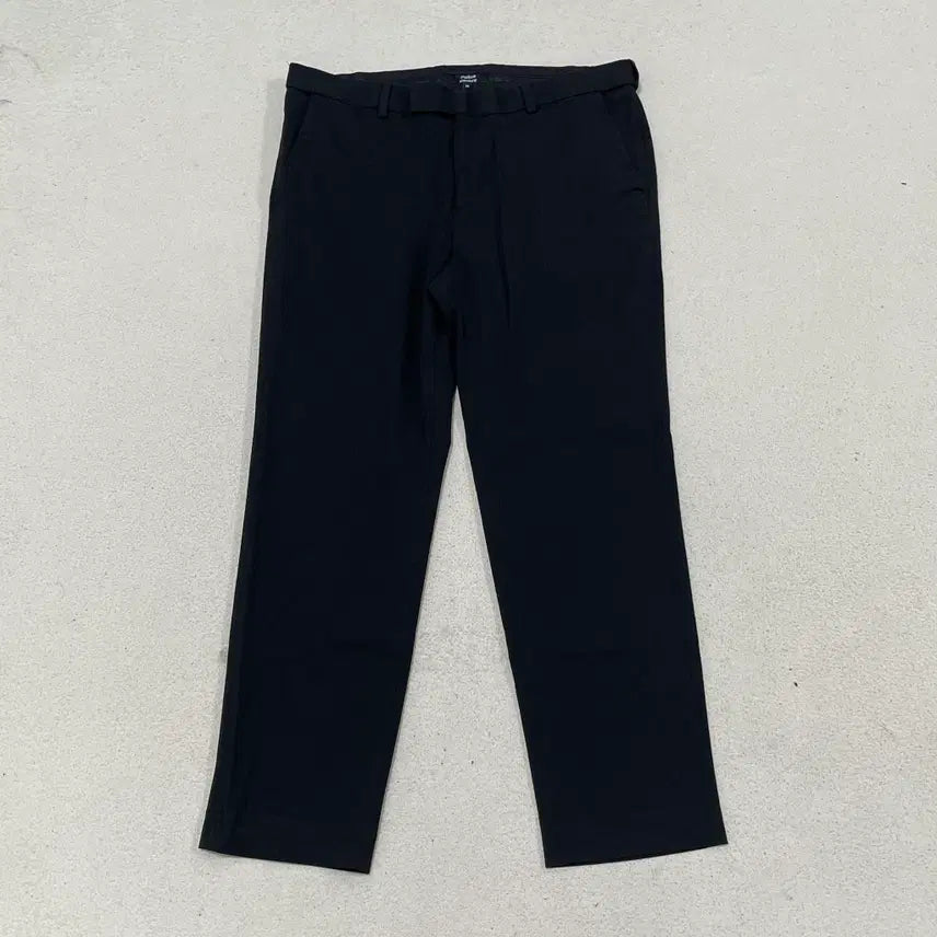 [BUNJANG] Musinsa Standard Tapered Fit Slacks / 34 무신사스탠다드 테이퍼드 핏 슬랙스 0812