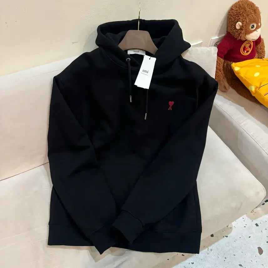 [BUNJANG] AMI Paris Small Heart Logo Hoodie Black XL / [정품/+택] 아미 스몰 하트 로고 후드티 블랙