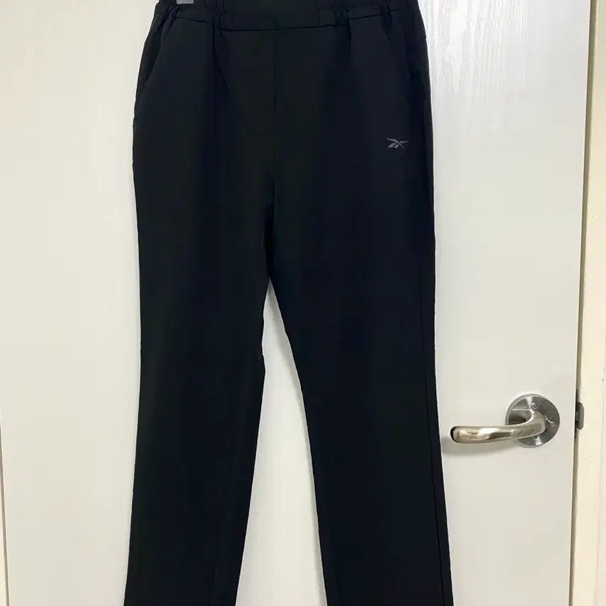 [BUNJANG] Reebok Black Pants / 리복 바지 블랙