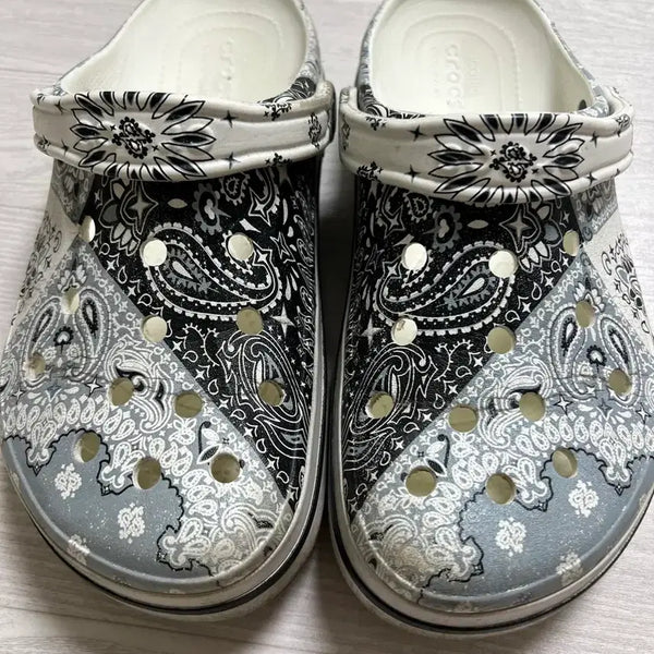 [BUNJANG] Crocs Bandana Clogs US M8/W10 / 크록스 반다나 265