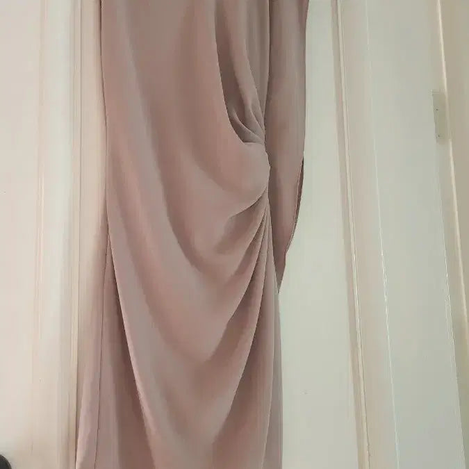 [BUNJANG] Modern Shirring Dress Size 55 / 모던한 셔링 원피스 55
