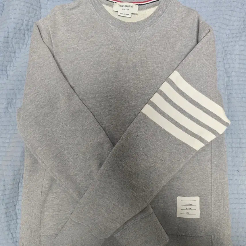 [BUNJANG] Thom Browne Grey Crewneck Sweatshirt Size 4 / 톰브라운 맨투맨 4사이즈(정품)