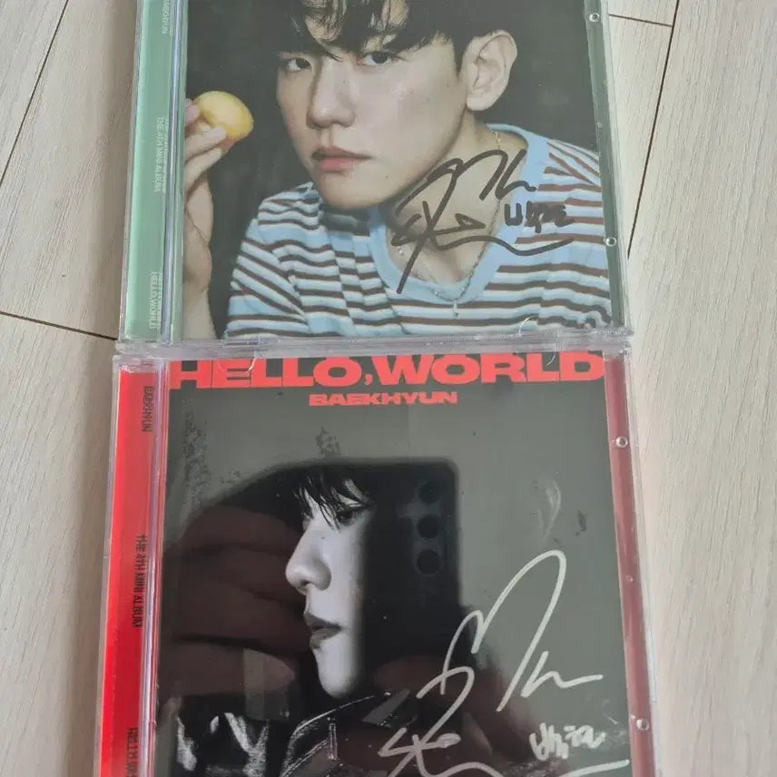 [BUNJANG] EXO Baekhyun Signed Hello, World! Sealed Album / 친필사인 미개봉 백현 HELLO, WORLD  CD