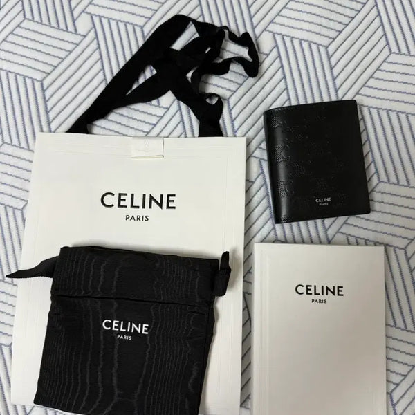 [BUNJANG] Celine Bifold Wallet / 셀린느 반지갑