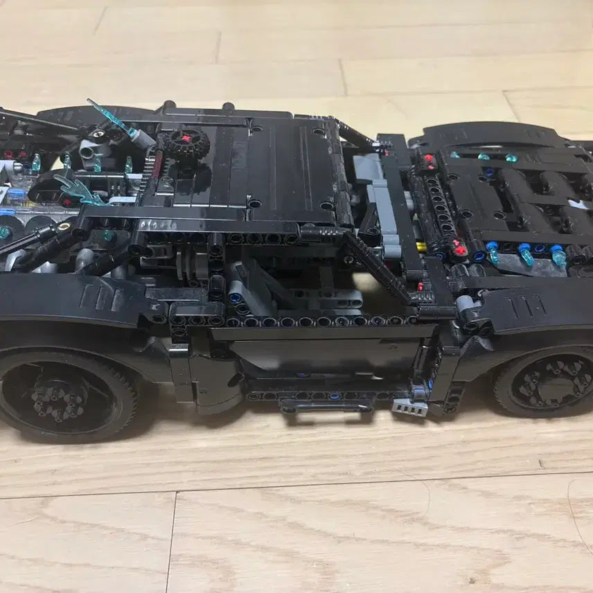 [BUNJANG] LEGO Technic 42127 Batmobile / 레고 테크닉 42127 배트모빌
