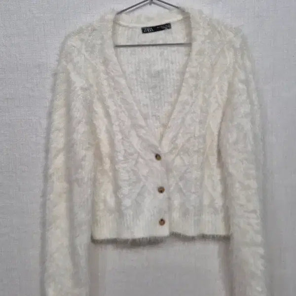 [BUNJANG] ZARA Angora Cardigan White / ZARA 앙고라 가디건 화이트