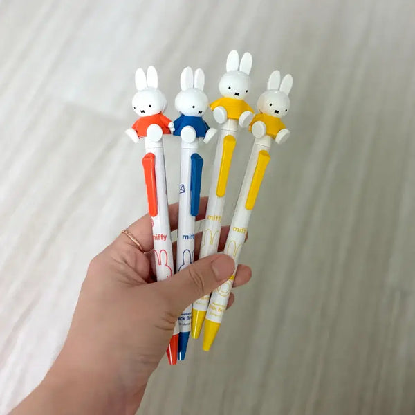 [BUNJANG] Miffy Official Action Pen Set (4 Pieces) / 미피 정품 액션 움직이는 볼펜 미개봉 새상품 4개 세트