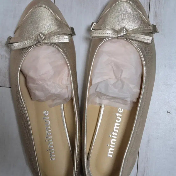[BUNJANG] Minuit Morph Salt Flat Champagne Gold 240 / 미닛뮤트 솔티플랫 샴페인골드 240