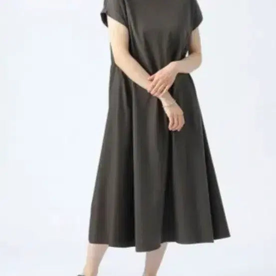 [BUNJANG] BEAMS Sleeveless Long Dress / BEAMS 민소매 원피스 롱 기장 새상품입니다