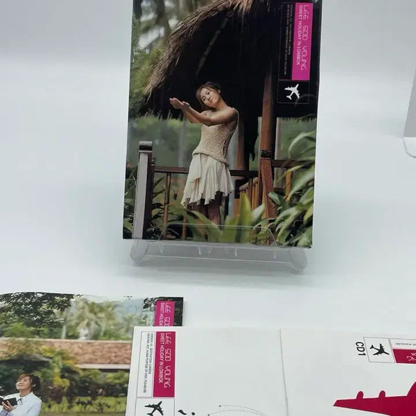 [BUNJANG] Lee Soo Young 4.5th Album - Sweet Holiday in Lombok (2CD + Photobook) / [CD] 이수영 4.5집 - Sweet Holiday in Lombok(2CD+사진집)