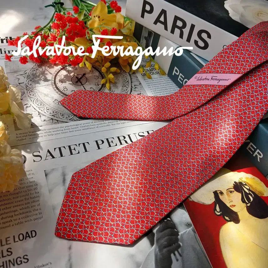 [BUNJANG] Salvatore Ferragamo Gancini Logo Jacquard Silk Necktie (8cm) / 페라가모 실크 레드 간치니 로고 자카드 넥타이 8cm A+등급 E1756