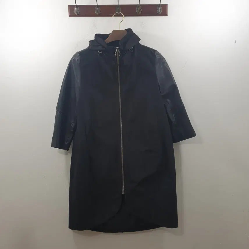 [BUNJANG] Jigott Women's Black Leather Sleeve Half Jacket Size 85 / 85 지고트 여성 블랙 레더 소매 하프 자켓