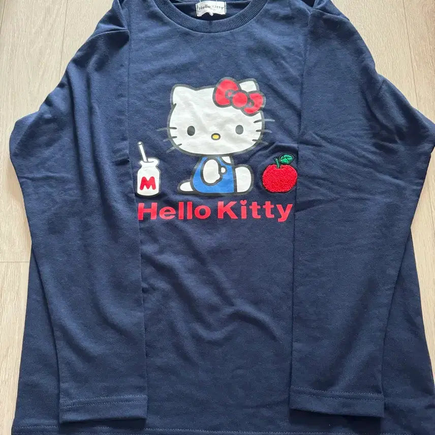 [BUNJANG] Hello Kitty Homewear Set / 헬로키티 홈웨어 세트