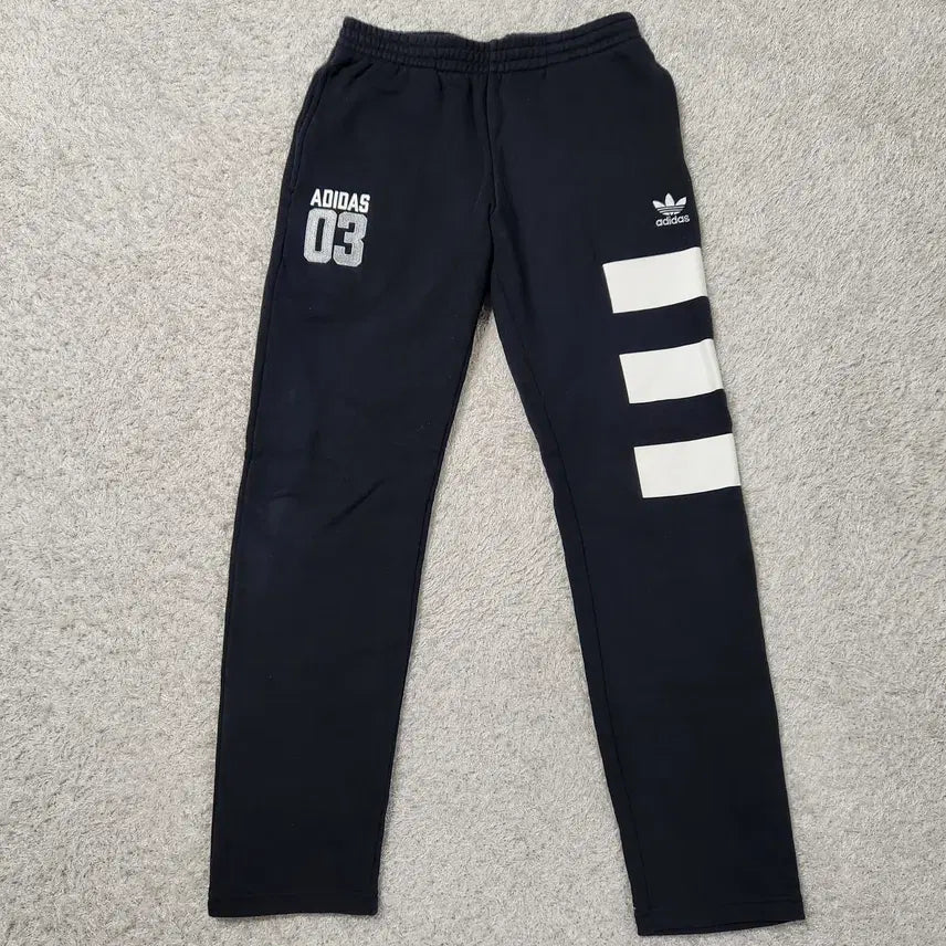[BUNJANG] Adidas Originals Big Logo Training Sweatpants Size 100 / 아디다스 오리지널스 빅로고 트레이닝 바지 스웨트팬츠 100