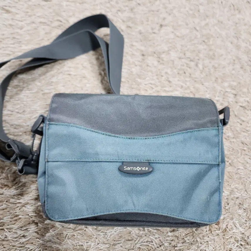 [BUNJANG] Samsonite Genuine Crossbody Bag / (빈티지박스)샘소나이트 정품 크로스가방
