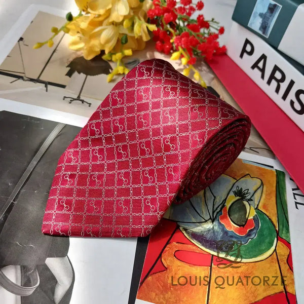 [BUNJANG] Louis Quatorze Red Silver Monogram Jacquard Silk Tie 8.5cm / 루이까또즈 실크 레드 모노그램 자카드 패턴 넥타이 8.5cm A등급 E1744