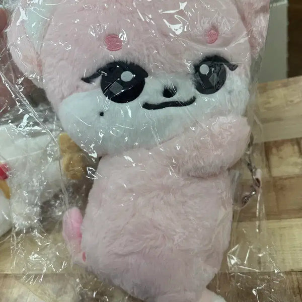 [BUNJANG] IVE Leeseo Hug Me Doll / 아이브 이서 안아줘인형 새제품