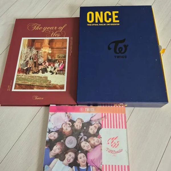 [BUNJANG] Twice ONCE 2nd Fanclub Kit Album Set (2 Types) / 트와이스 ONCE 2기 팬클럽 키트 앨범 2종 세트