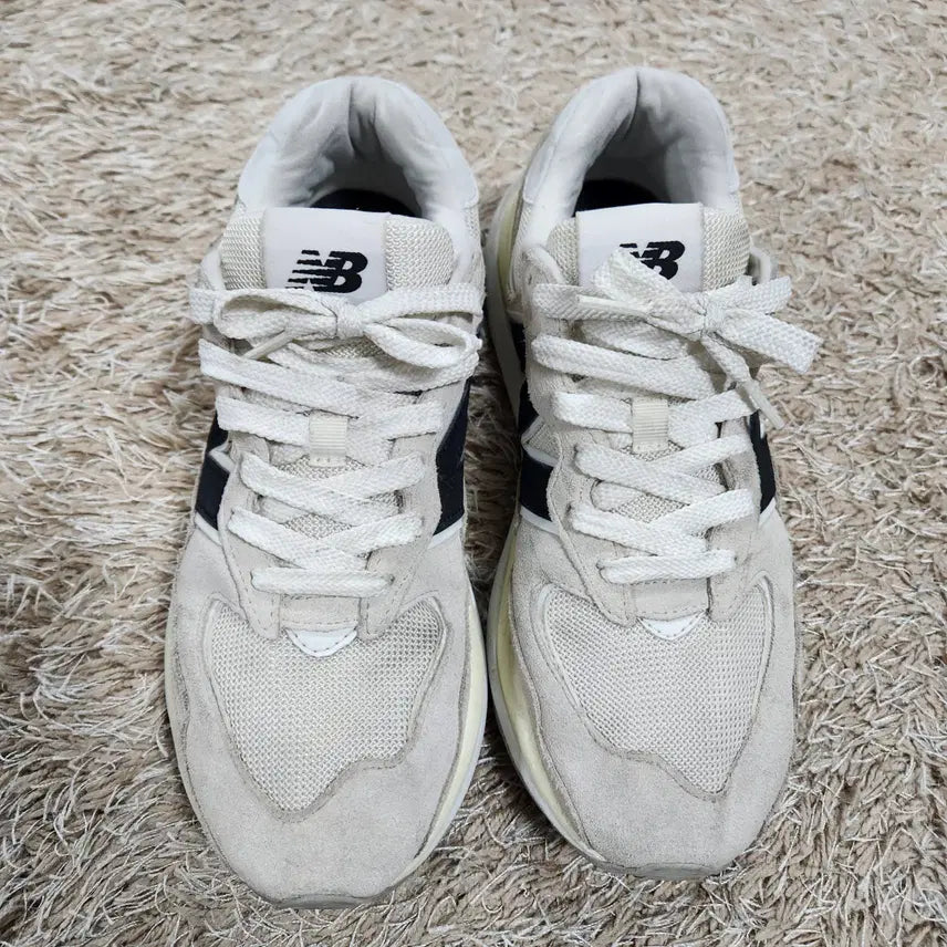 [BUNJANG] New Balance Authentic Sneakers (Size 260) / (빈티지박스)뉴발란스 정품 운동화 260