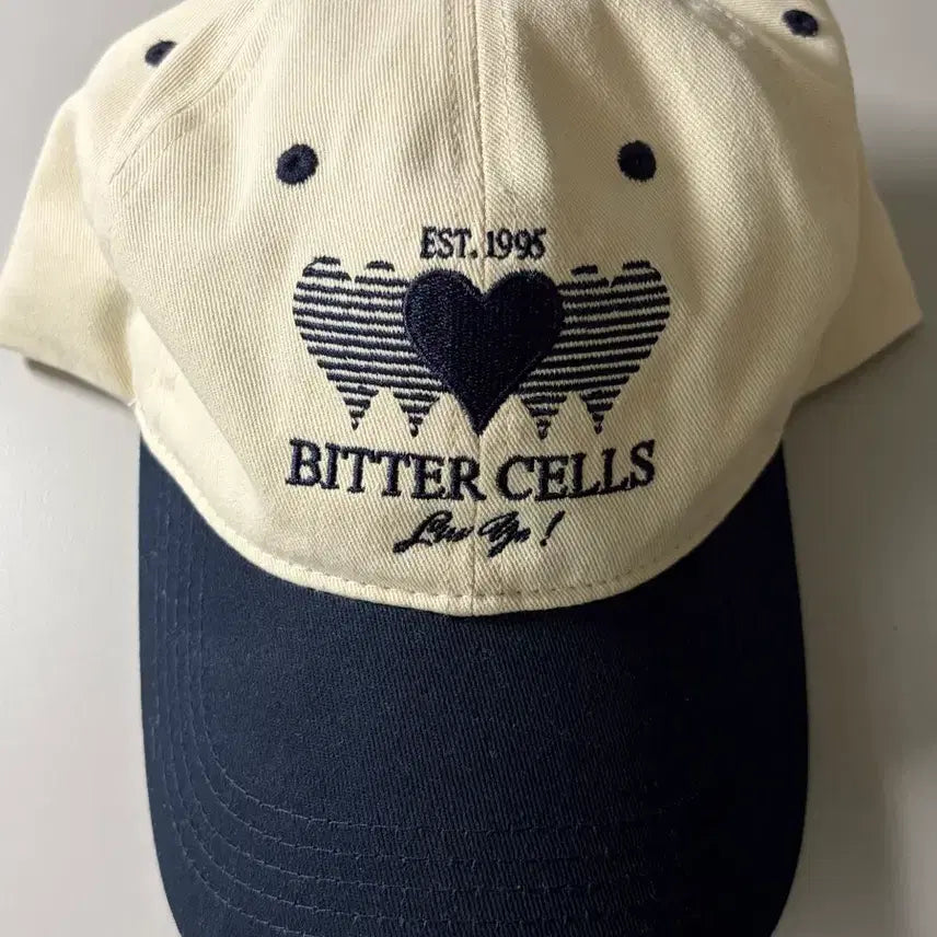 [BUNJANG] Bitter Cells Heart Embroidery Ball Cap / 비터셀즈 모자 볼캡