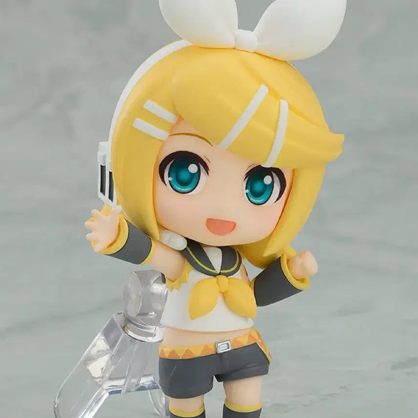 [BUNJANG] Good Smile Company Nendoroid Kagamine Rin Vocaloid Figure / 굿스마일 넨도로이드 서프라이즈 피아프로 보컬로이드 (카가미네 린)