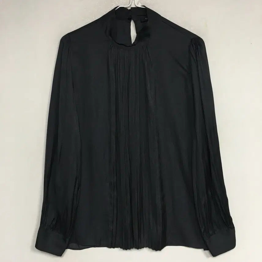 [BUNJANG] Massimo Dutti Satin Pleated Blouse (Size M) / 마시모두띠 신상 새틴 플리츠 블라우스 M