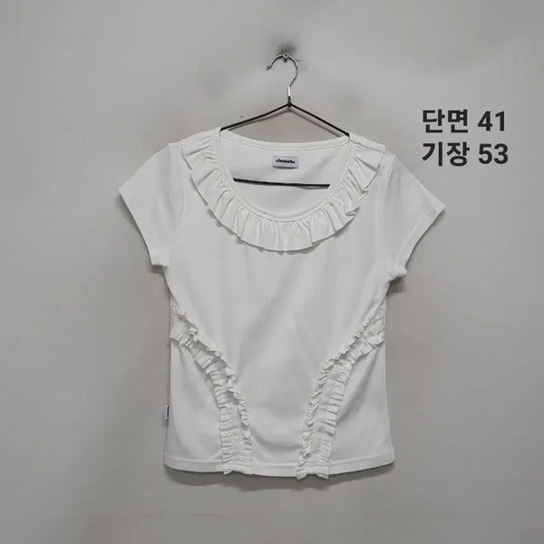 [BUNJANG] CHEMISTORY Frill Short-Sleeve T-Shirt / 체메씨 프릴 반팔 티셔츠