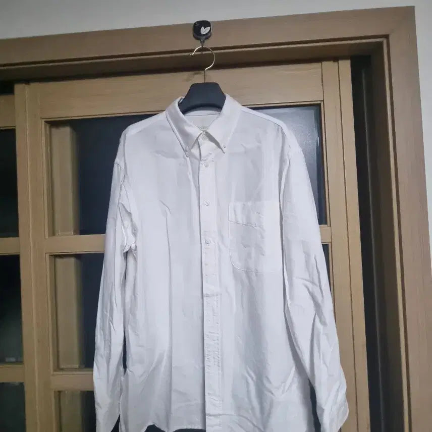 [BUNJANG] Uniqlo x JW Anderson White Shirt M / 유니클로 제이앤더슨 화이트 셔츠 남방M