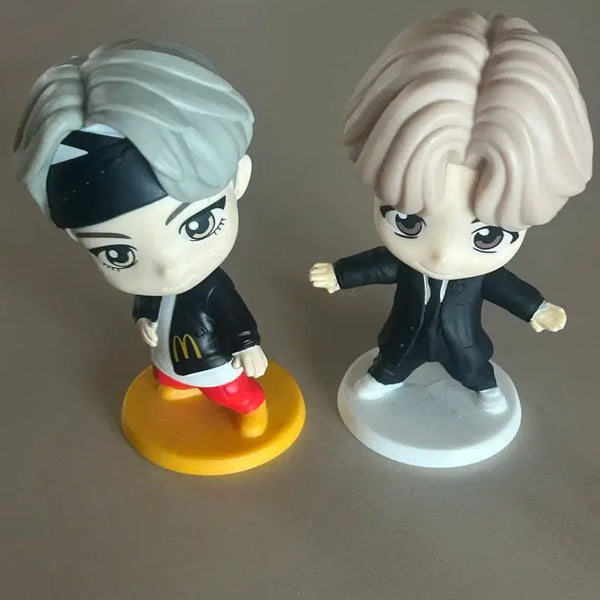 [BUNJANG] BTS McDonald's Jungkook Taehyung Figure Bundle Set / 방탄소년단 맥도날드 피규어 일괄 정국,태형