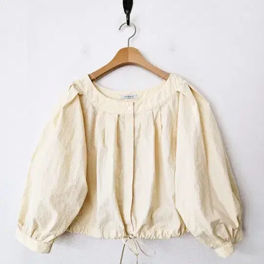 [BUNJANG] Nominatte Light Yellow Volume Blouse/Outer / 노미나떼 연노랑