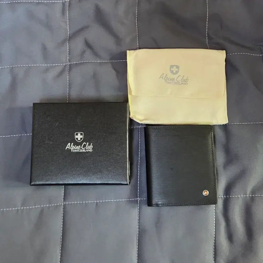 [BUNJANG] Swiss Alpine Club Bifold Wallet (Unused) / 스위스알파인클럽 반지갑 미사용