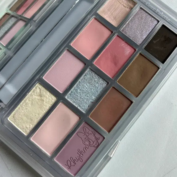[BUNJANG] Espoir Disney Shadow Palette / 에스쁘아 디즈니 쉐도우 팔레트 팝니다!