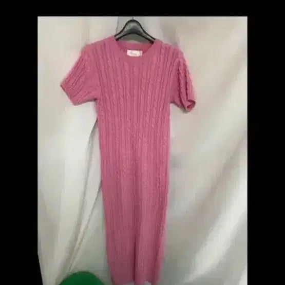 [BUNJANG] UNA Knit Twisted Long Dress / UNA 꽈배기 니트 롱원피스 핑크 반팔 원피스