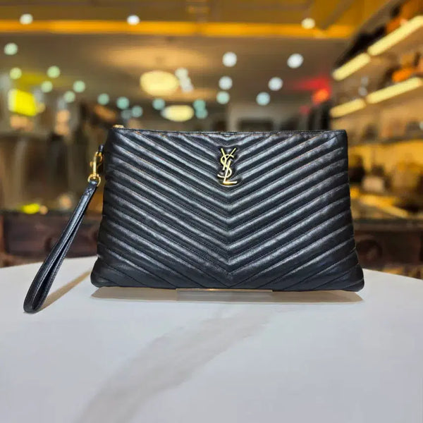 [BUNJANG] Saint Laurent YSL Matelassé Quilted Monogram Clutch Black Gold Hardware / 생로랑 YSL 마틀라세 퀼팅 모노그램 클러치 금장블랙 559193