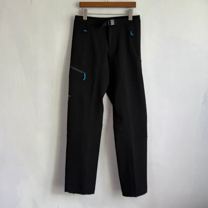 [BUNJANG] Arc'teryx Women's Black Technical Pants Size 27 / 아크테릭스 여성 블랙 팬츠 27