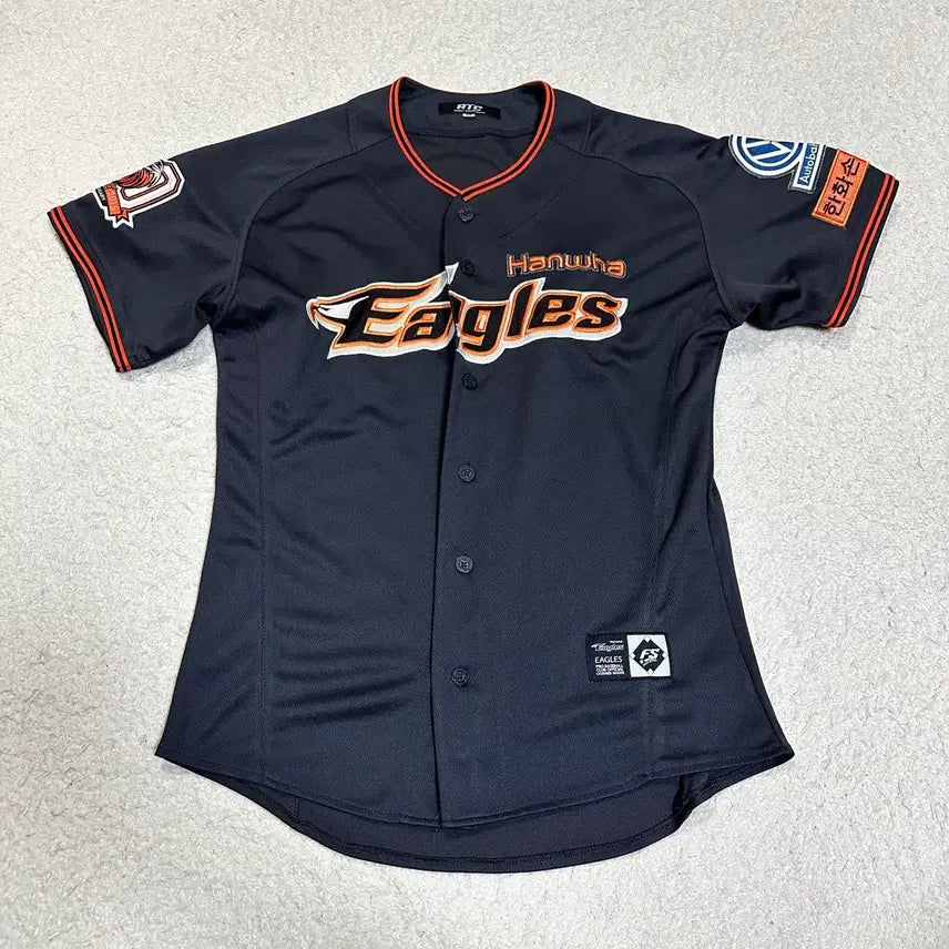 [BUNJANG] Hanwha Eagles Baseball Uniform - Lee Yong Kyu (Size 95) / 한화이글스 야구 유니폼 이용규 마킹 95