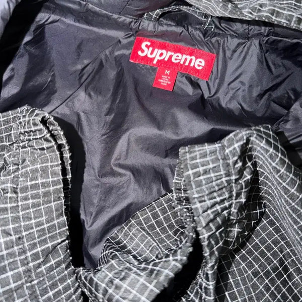 [BUNJANG] Supreme Reflective Ripstop Anorak Black FW23 / 슈프림 리플렉티브 립스탑 아노락 블랙 - 25SS